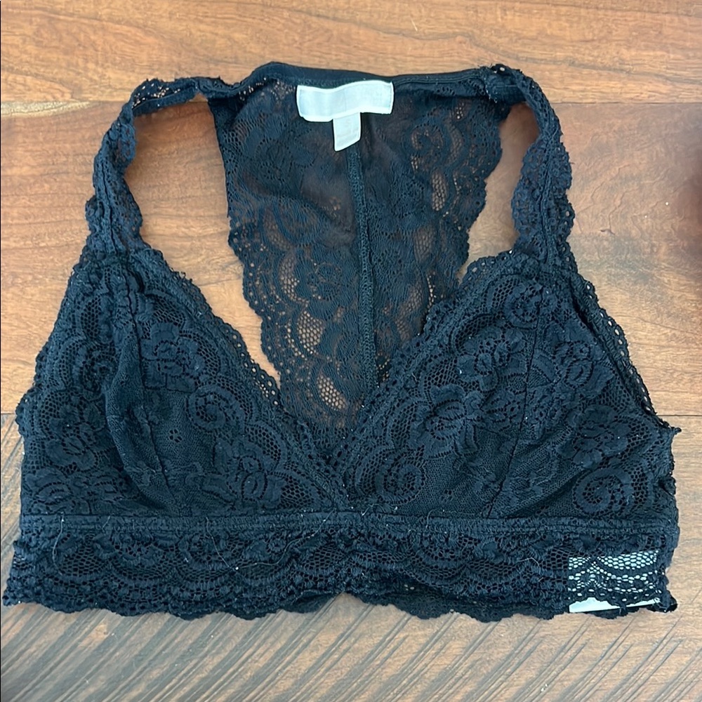 Lace Bralette in Black